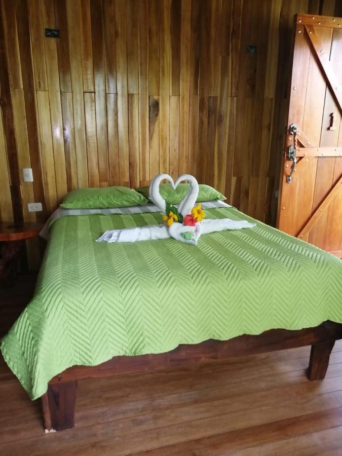 Arenal Rustic Lodge アラフエラ エクステリア 写真